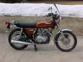 1976 Kawasaki Z 400 photo